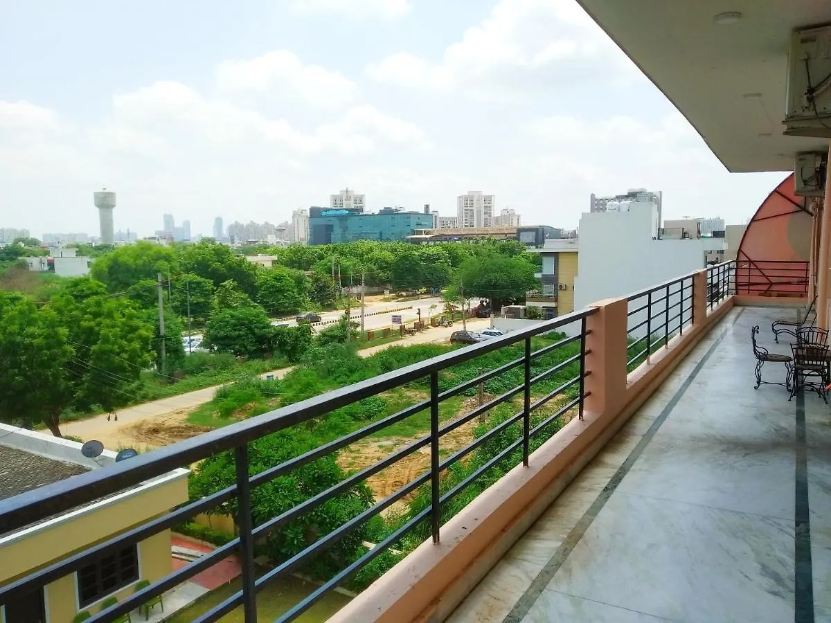 Hotel Instay - 46 Gurgaon India